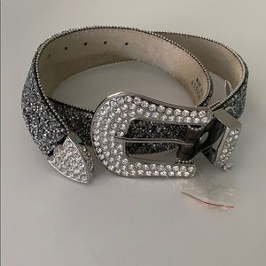 Arita 1.5 in. Crystal Chip Belt